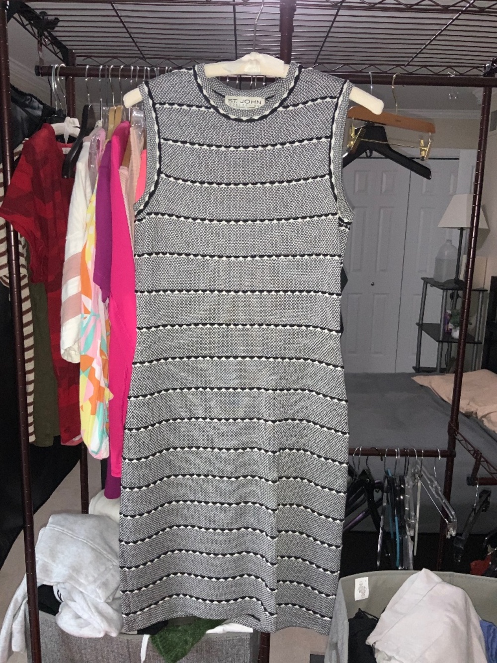 Y2K black and white sleeveless shift dress